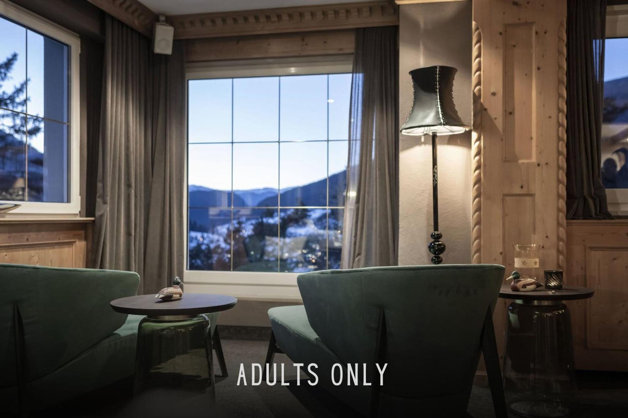 Hartmann - Adults Only 3*